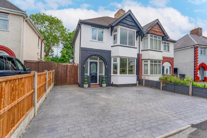 Lymer House - Stylish 3 Bedroom House In Wolverhampton Dış mekan fotoğraf
